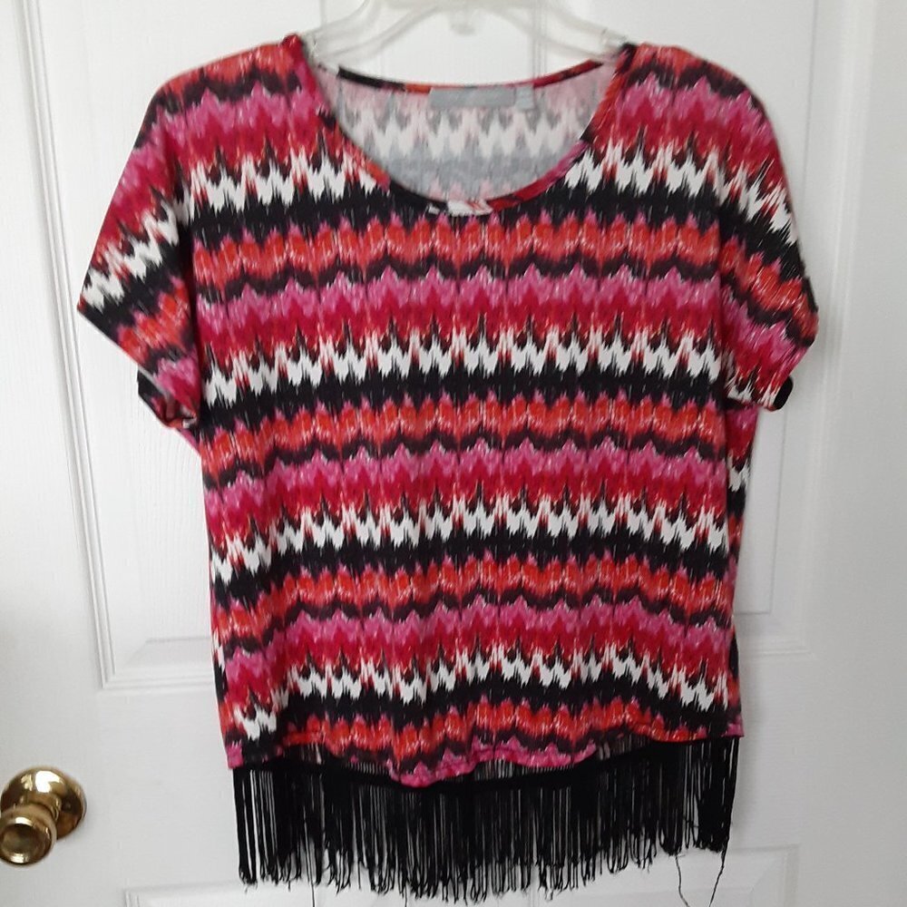 My Collection  Size Small Petite Orange, Black & White Top w/Black Fringe Hem